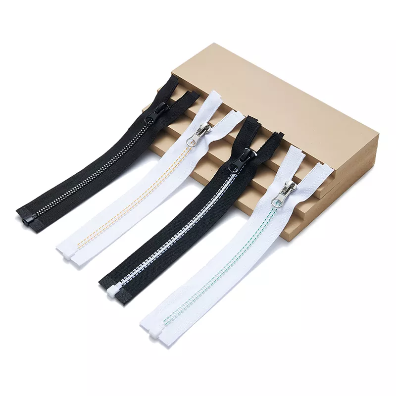 Umweltfreundlicher Reißverschluss aus recyceltem Kunststoff