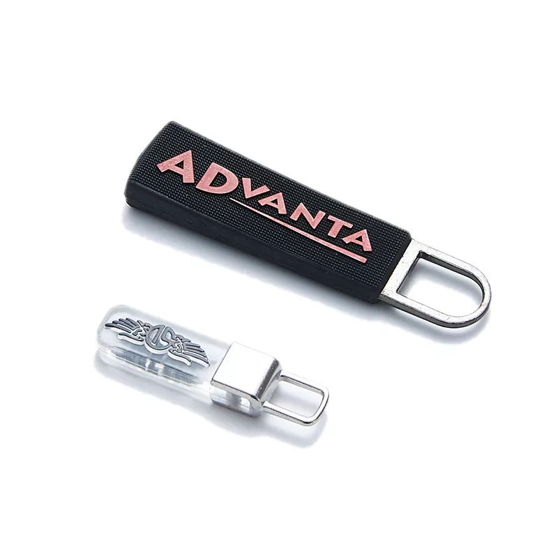 Logo-Tag-Abzieher aus Kunststoff